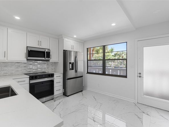 2303 Lucaya Ln H2, Coconut Creek FL 33066