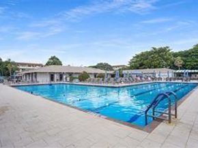 2303 Lucaya Ln H2, Coconut Creek FL 33066