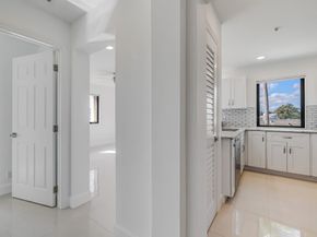 456 NW 41st St, Oakland Park FL 33309