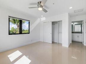 456 NW 41st St, Oakland Park FL 33309