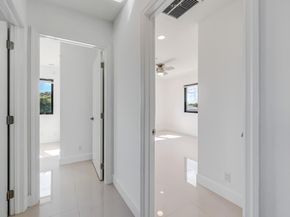 456 NW 41st St, Oakland Park FL 33309