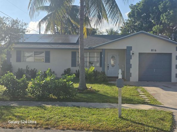 816 NW 8th Avenue, Boynton Beach FL 33426
