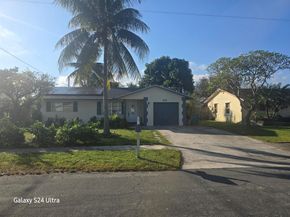 816 NW 8th Avenue, Boynton Beach FL 33426
