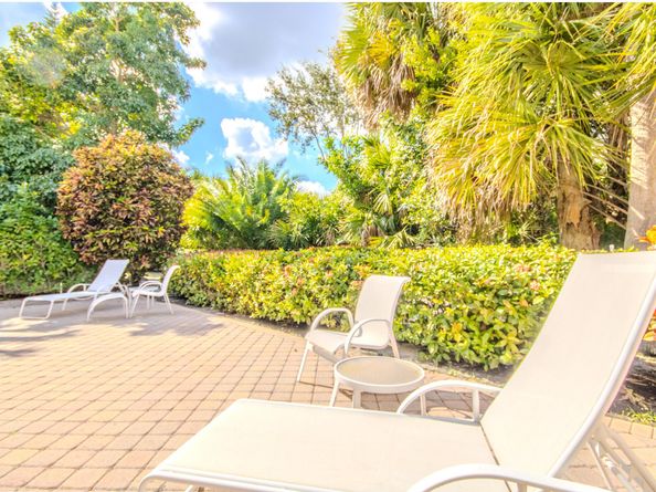 1019 Lytham Court, West Palm Beach FL 33411