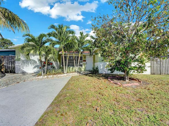 6481 Kimberly Blvd, North Lauderdale FL 33068