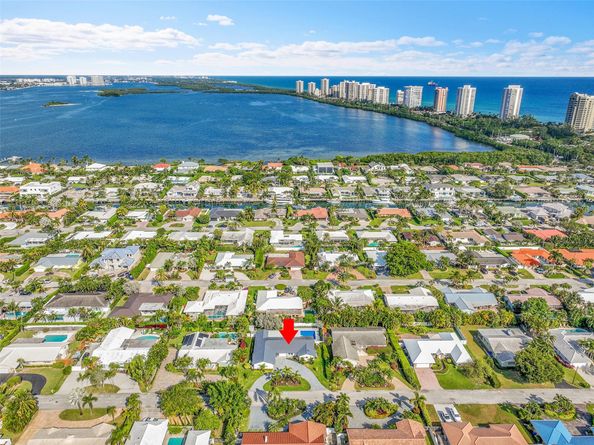 1190 Dolphin Road, Singer Island FL 33404