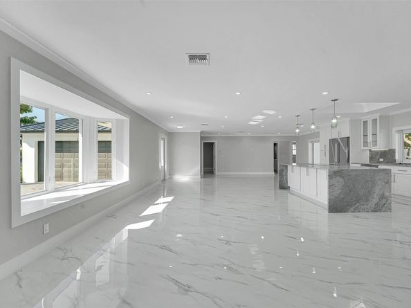 1190 Dolphin Road, Singer Island FL 33404