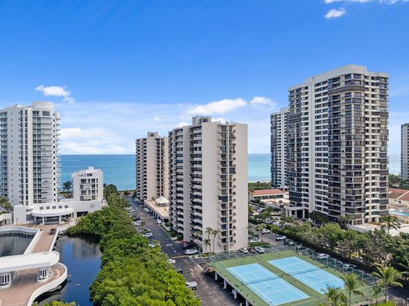 4200 N Ocean Dr 2304, Singer Island FL 33404