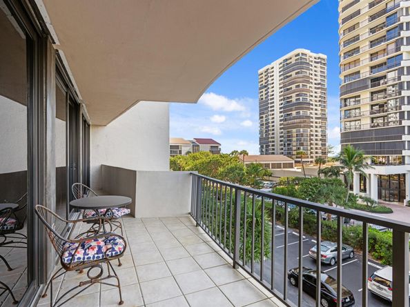 4200 N Ocean Dr 2304, Singer Island FL 33404