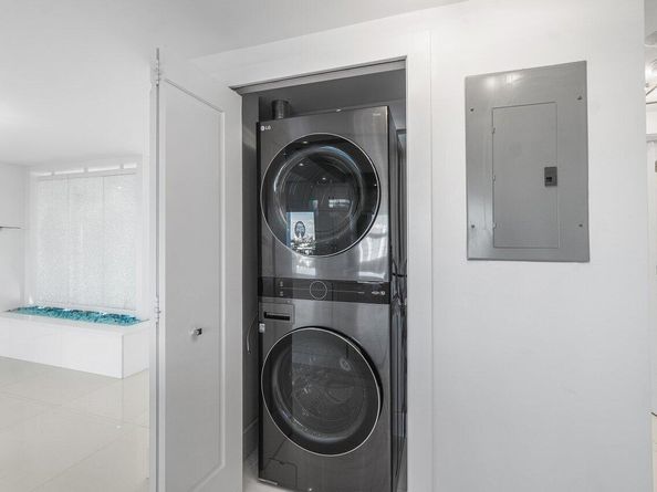 400 Seasage Drive 804, Delray Beach FL 33483