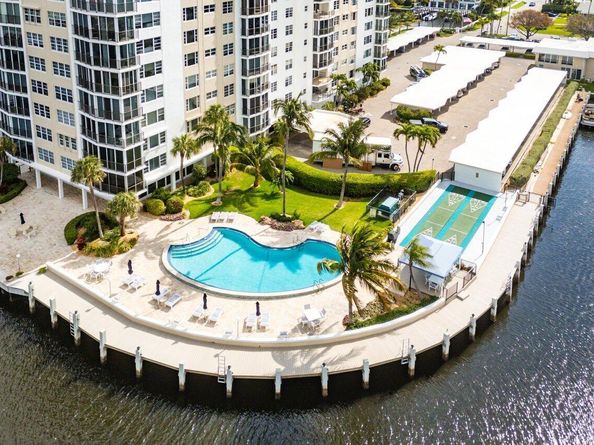 400 Seasage Drive 804, Delray Beach FL 33483