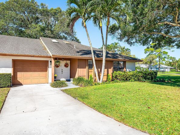 6194 Brandon Street, Palm Beach Gardens FL 33418