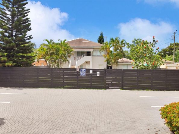 1838 Adams St, Hollywood FL 33020