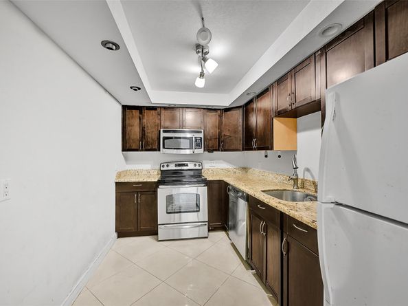 101 Briny Ave 1409, Pompano Beach FL 33062