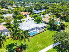 489 S Country Club Drive, Atlantis FL 33462