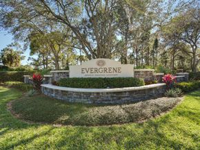 226 Evergrene Parkway 21C, Palm Beach Gardens FL 33410