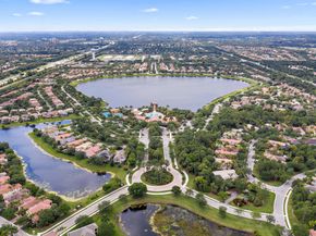 226 Evergrene Parkway 21C, Palm Beach Gardens FL 33410