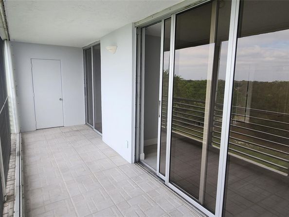 3503 Oaks Way 513, Pompano Beach FL 33069