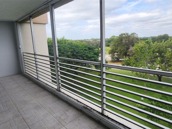 3503 Oaks Way 513, Pompano Beach FL 33069