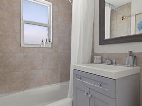 413-415 SE 23rd St, Fort Lauderdale FL 33316