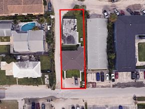 413-415 SE 23rd St, Fort Lauderdale FL 33316