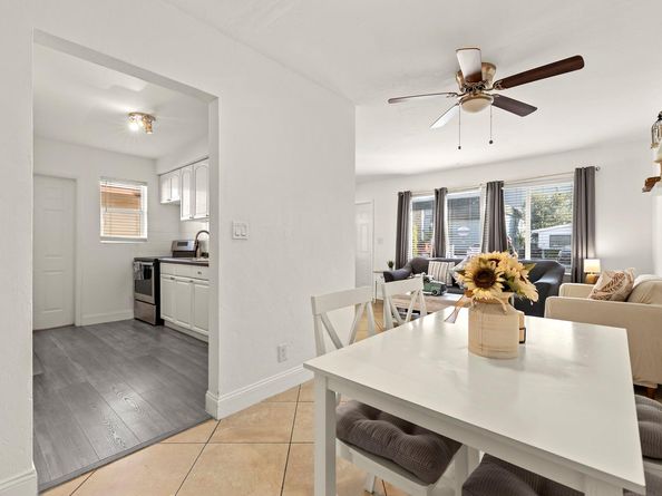 413-415 SE 23rd St, Fort Lauderdale FL 33316