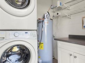 413-415 SE 23rd St, Fort Lauderdale FL 33316