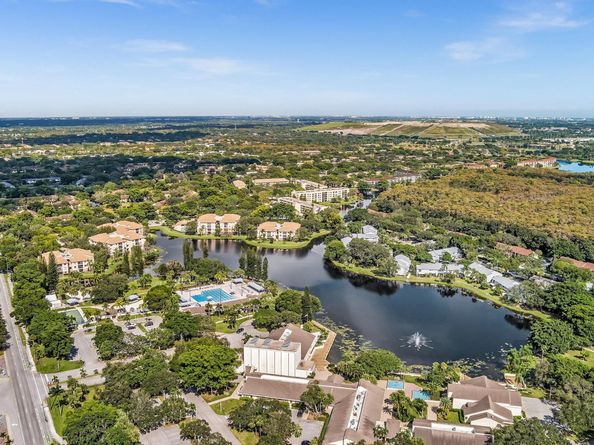 2659 Carambola Cir 106, Pompano Beach FL 33066