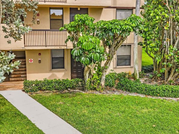 2659 Carambola Cir 106, Pompano Beach FL 33066