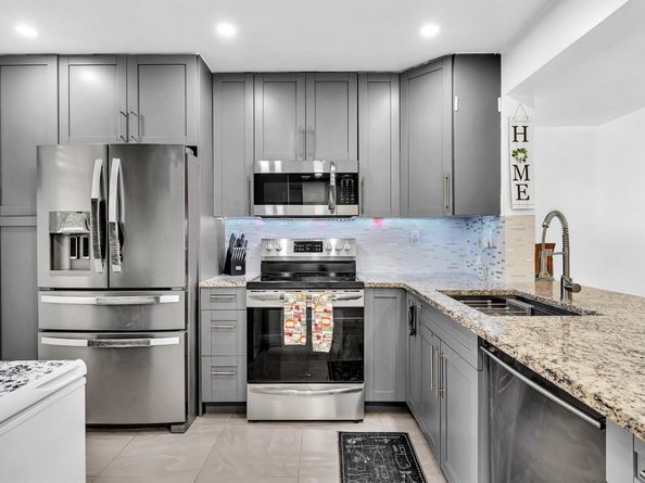 2659 Carambola Cir 106, Pompano Beach FL 33066