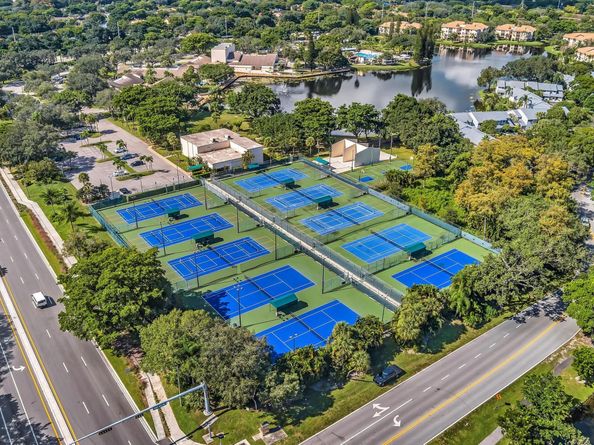 2659 Carambola Cir 106, Pompano Beach FL 33066