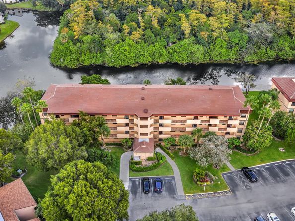 2659 Carambola Cir 106, Pompano Beach FL 33066