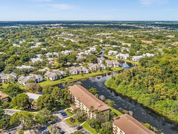 2659 Carambola Cir 106, Pompano Beach FL 33066