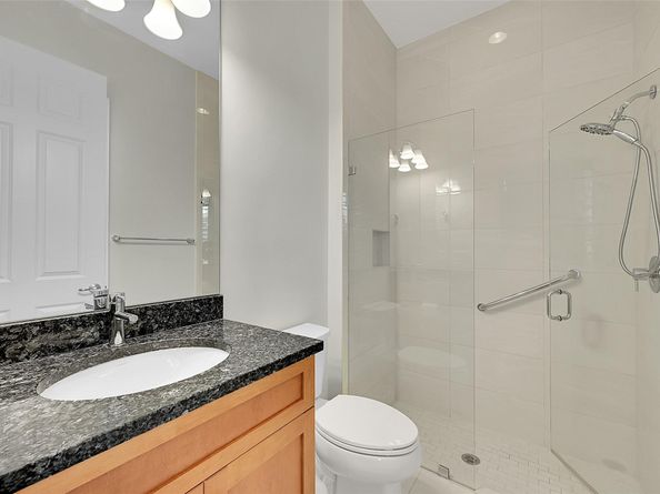 9375 Cantal Cir, Pompano Beach FL 33076