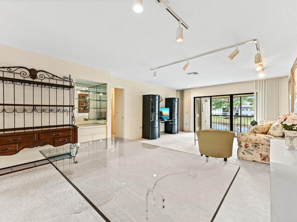 33 Southport Lane D, Boynton Beach FL 33436