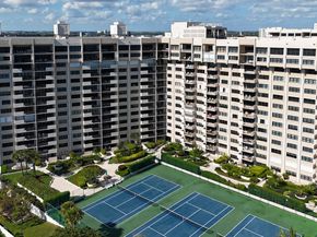 4900 N Ocean Blvd 303, Lauderdale By The Sea FL 33308