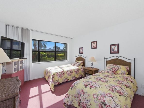 4900 N Ocean Blvd 303, Lauderdale By The Sea FL 33308