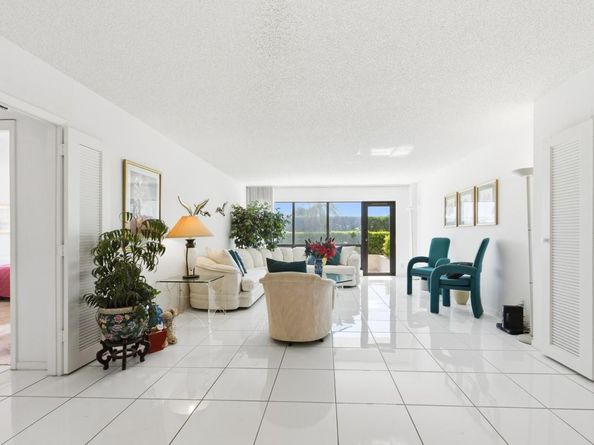 4900 N Ocean Blvd 303, Lauderdale By The Sea FL 33308