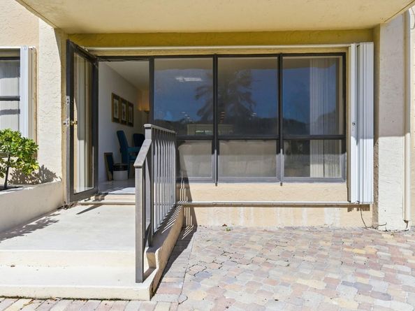 4900 N Ocean Blvd 303, Lauderdale By The Sea FL 33308