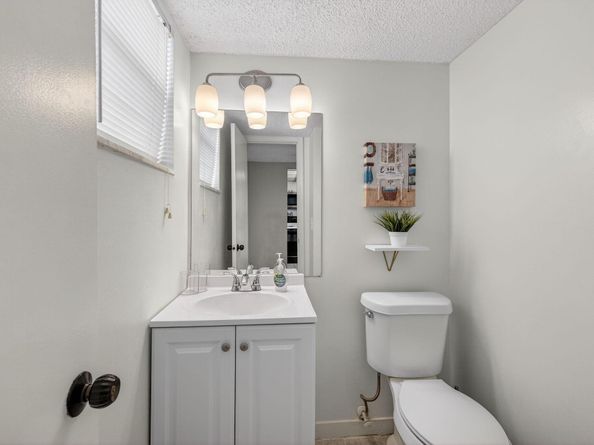 3776 Inverrary Boulevard 306r, Lauderhill FL 33319