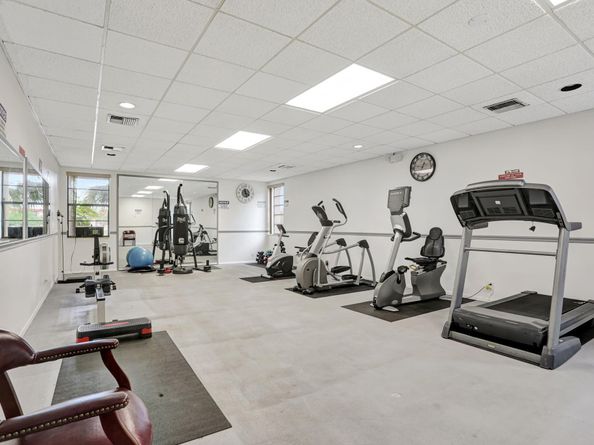 3776 Inverrary Boulevard 306r, Lauderhill FL 33319