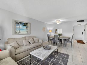 3776 Inverrary Boulevard 306r, Lauderhill FL 33319