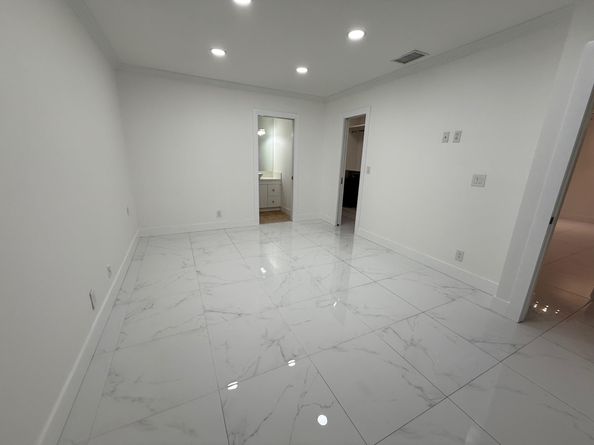 2899 S Carambola Cir S 2090, Coconut Creek FL 33066