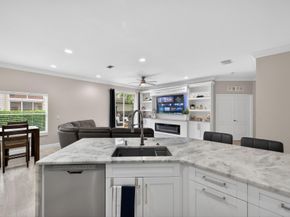 5784 NW 49th Ln, Coconut Creek FL 33073