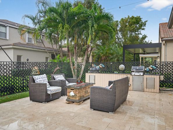 5784 NW 49th Ln, Coconut Creek FL 33073