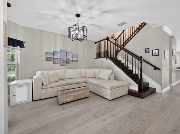 5784 NW 49th Ln, Coconut Creek FL 33073