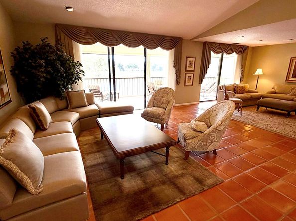 22 Eastgate Drive D, Boynton Beach FL 33436