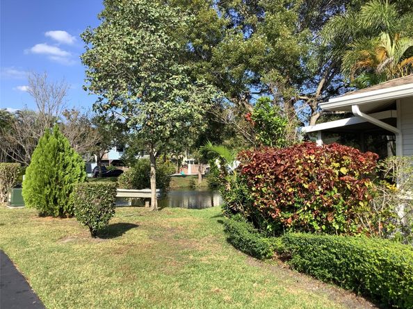 4765 S Hemingway Cir 68, Margate FL 33063