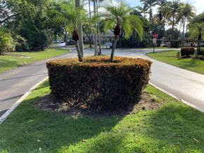 4765 S Hemingway Cir 68, Margate FL 33063