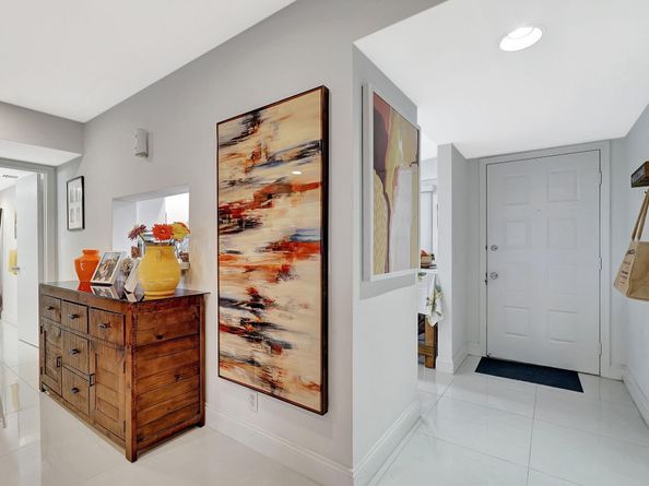 1401 SW 128th Ter 406H, Pembroke Pines FL 33027